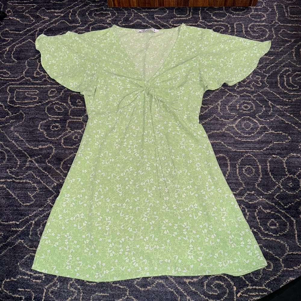 Green floral Zara dress with flutter sleeves
